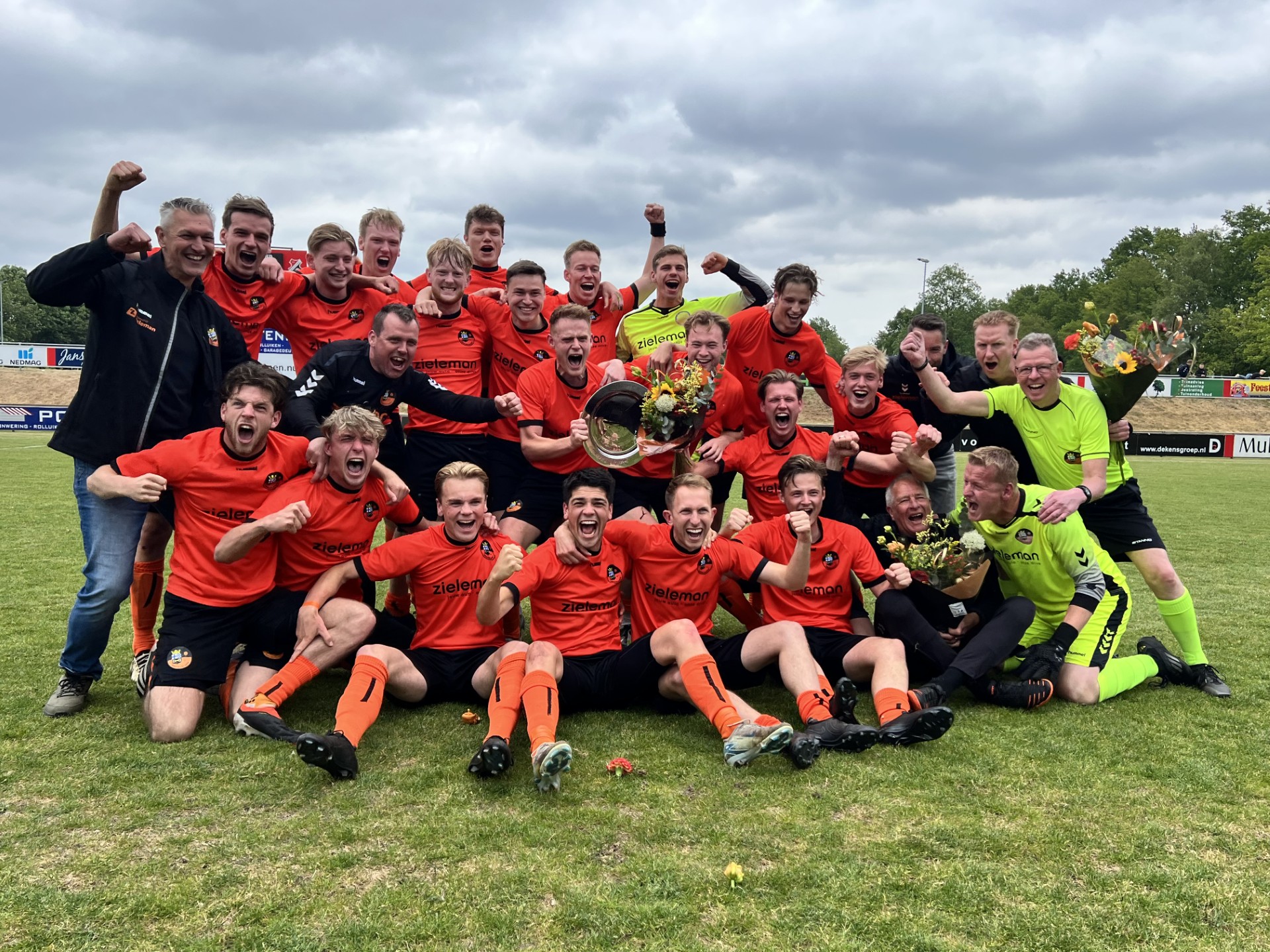 Autobedrijf Zieleman - Sponsor SV Nieuwleusen Trotse hoofdsponsor S.V. Nieuwleusen
