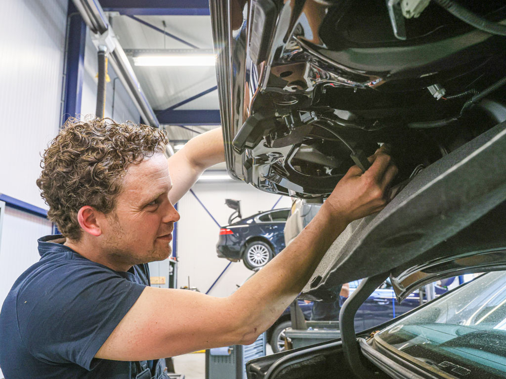 Autobedrijf Zieleman - Onderhoud & Reparatie